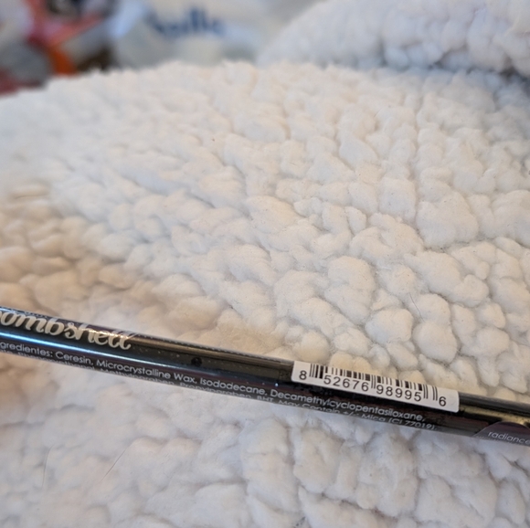 Be a bombshell eyeliner NWT - Picture 2 of 5